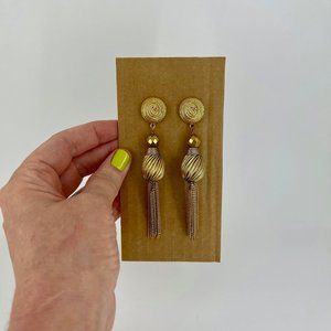 VINTAGE 80s 🪩 MONET LONG GLAM GOLD TASSEL CHAIN EARRINGS . NEW WAVE BLING 1980s